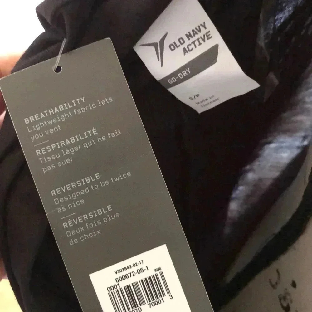 Old Navy Active Top - Low Back - Picture 6 of 7